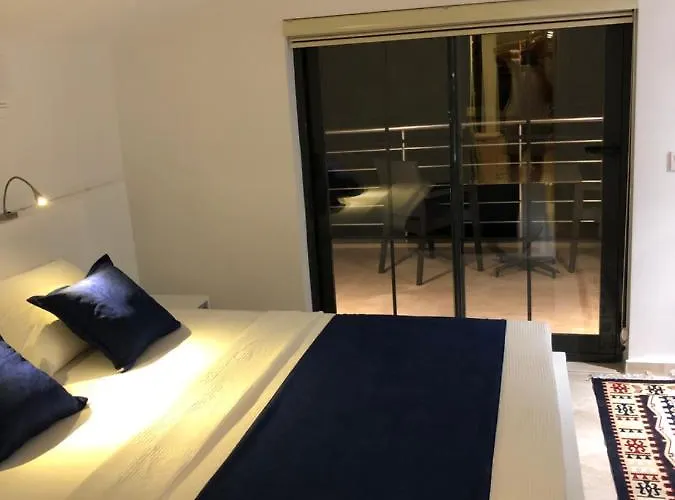 Stone House Aparts Dublex 3 Plus1 Mit Meerblick Und Jakuzzi Kalkan No 6 Appartement