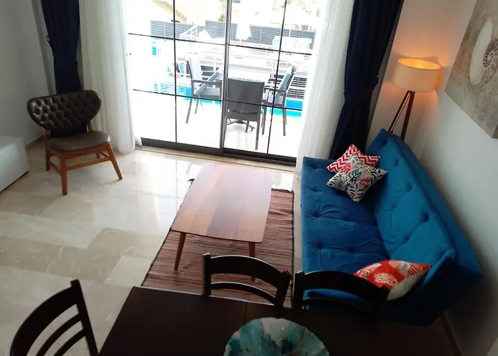 Stone House Aparts Dublex 3 Plus1 Mit Meerblick Und Jakuzzi Kalkan No 6 Appartement *